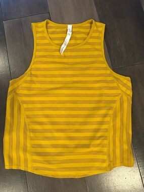 Lululemon Mustard Yellow Striped Mesh Tank Top size 4